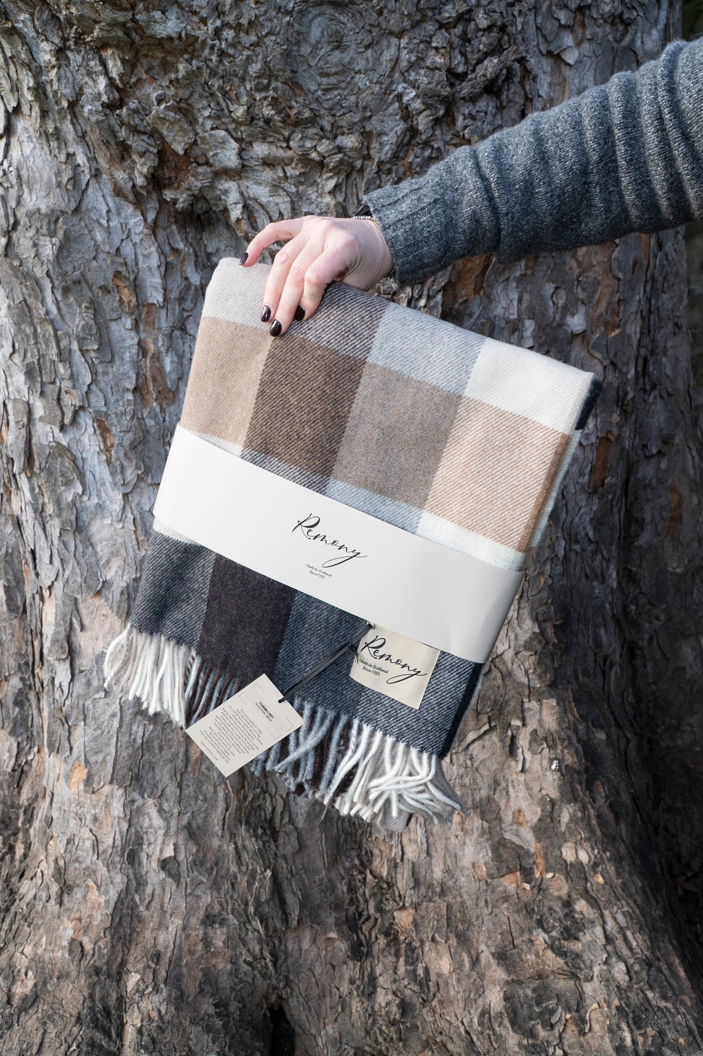 Remony Scottish Lambswool Throws