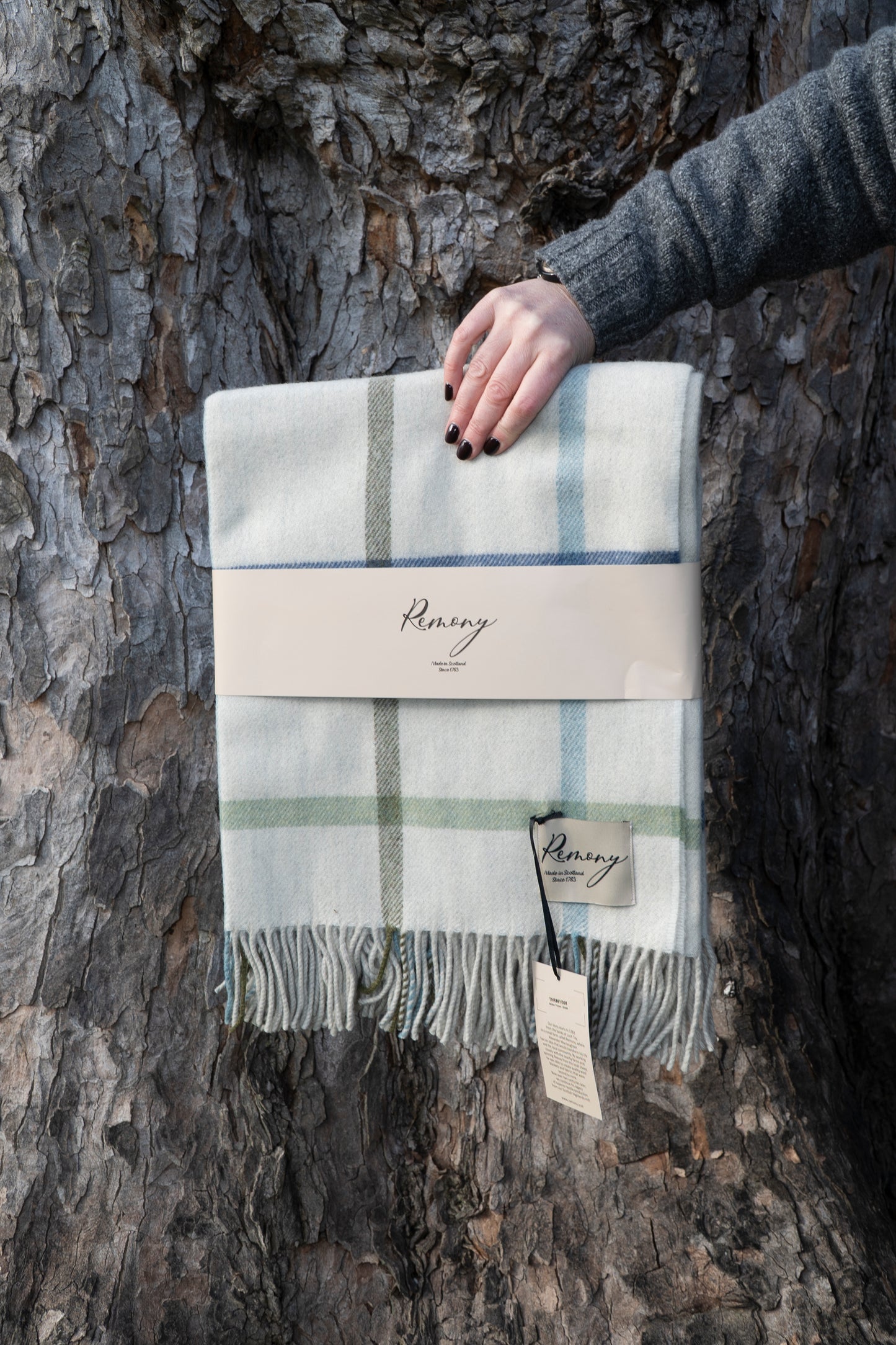 Remony Scottish Lambswool Throws
